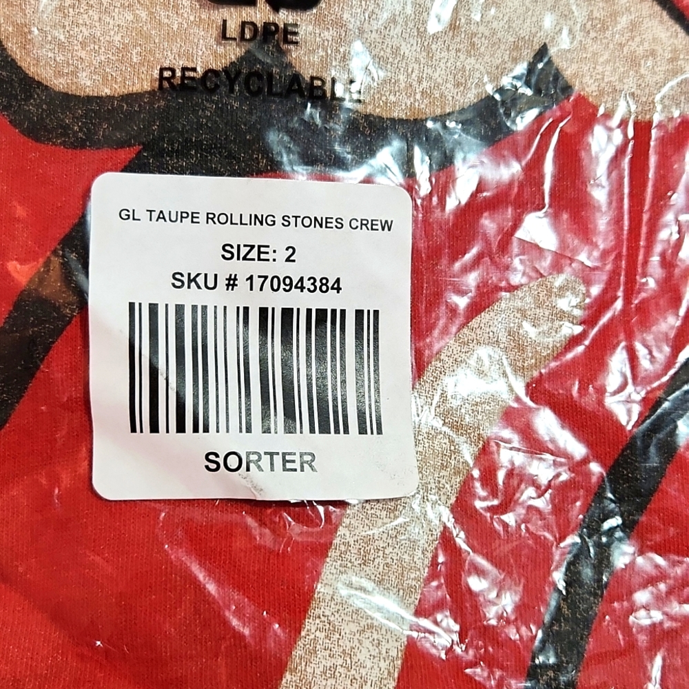 ❤️NWT TORRID BAND CONCERT TEE  ROLLING STONES LIPS MICK JAGGER GRAPHIC PLUS SIZE - Picture 8 of 14